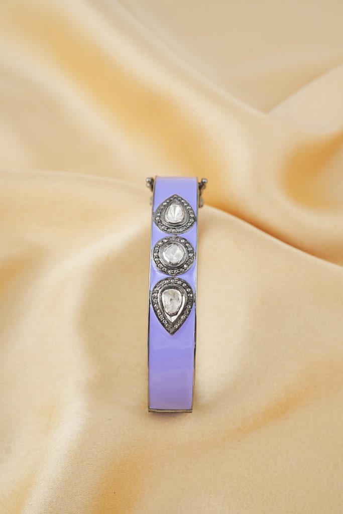 Taanira Silver Bangle